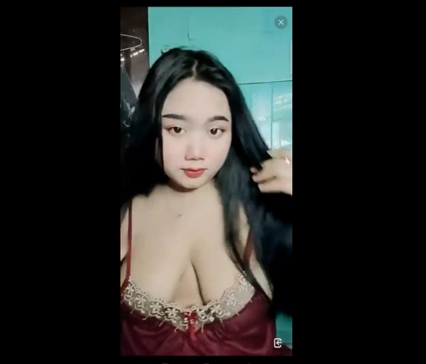 ABG Viral Kebaya Putih B0kong Semok Di Garam Sama Om Gadun